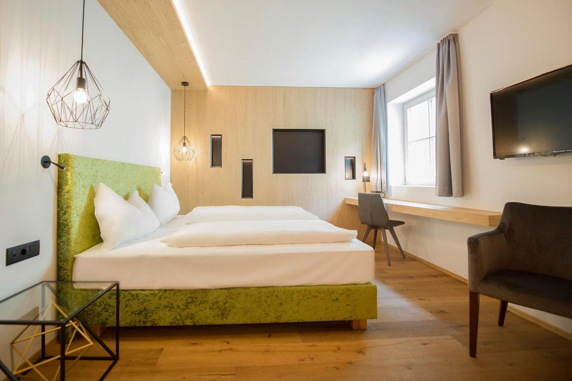 Hotel Goldene Traube Termeno Ngoại thất bức ảnh