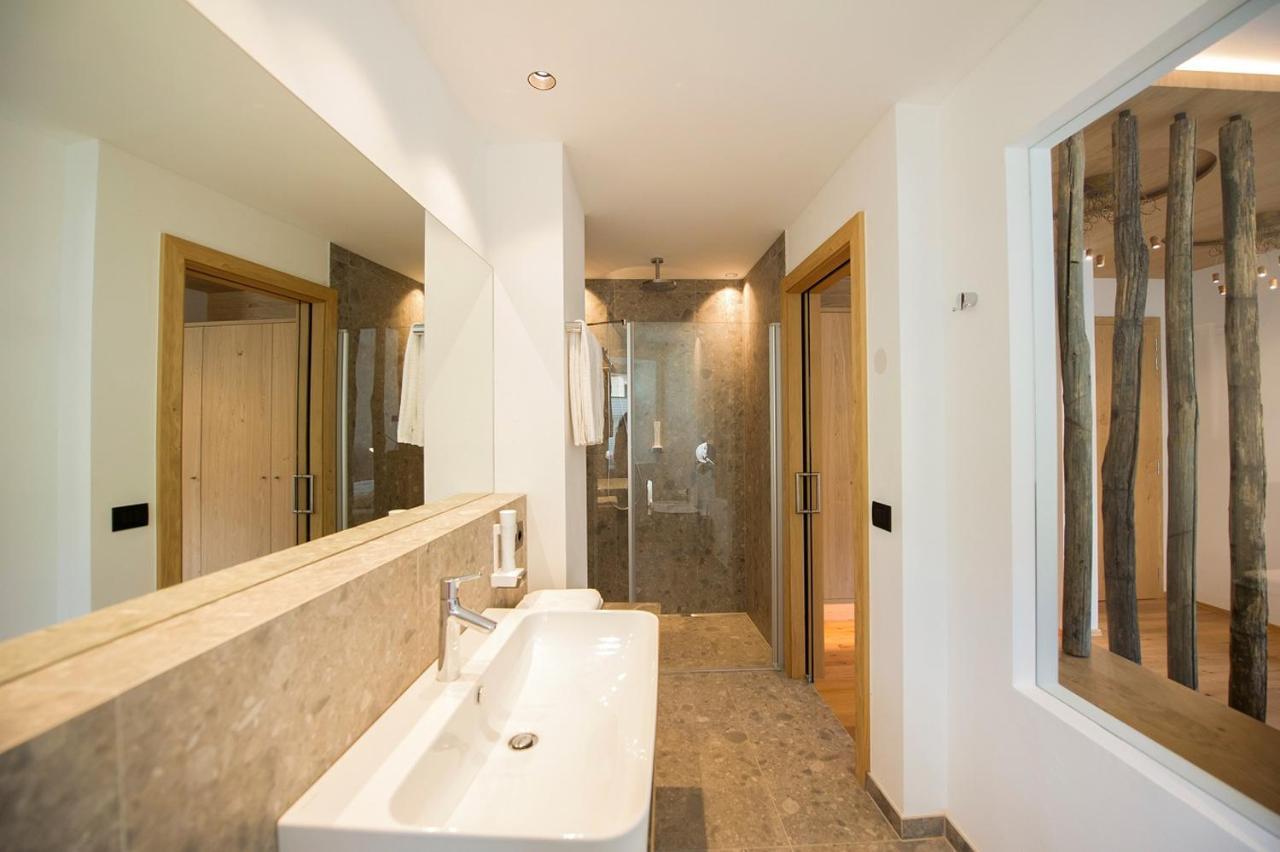 Hotel Goldene Traube Termeno Ngoại thất bức ảnh